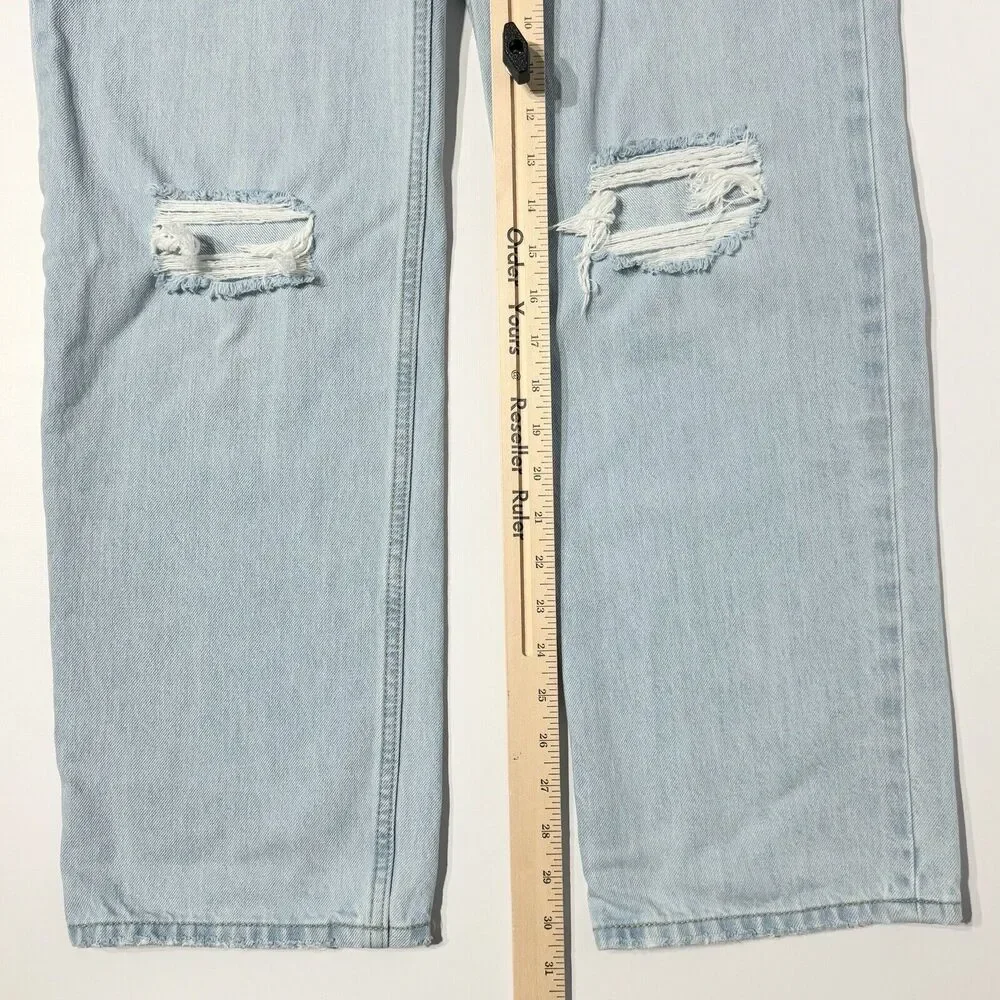 Levi’s 90s Style Low Pro High Rise Straight Jeans Light Wash Distressed Women 29